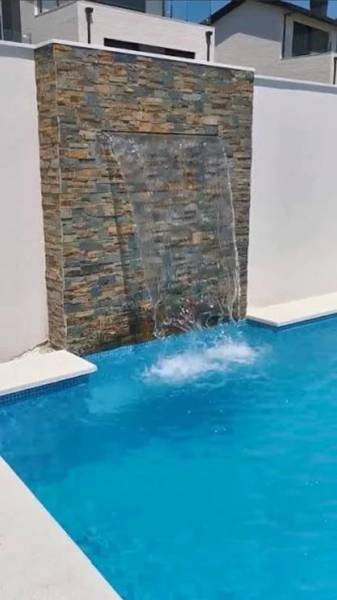 Cascada para piscina del catálogo de PISCIJACUZZIS DC